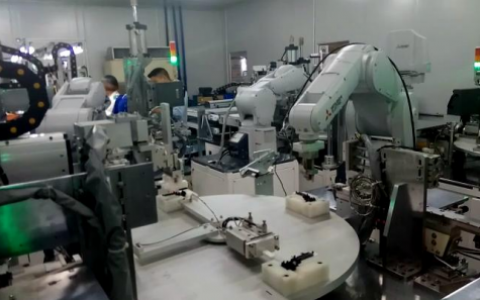 服务器3.5寸硬盘支架全自动组装线